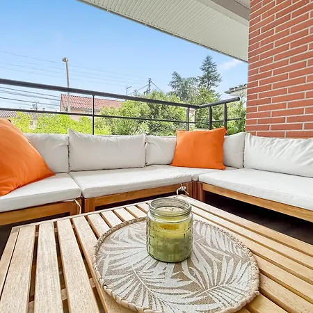 T3 Cosy Climatise A Albi Avec Terrasse, & Parking Daire Albi